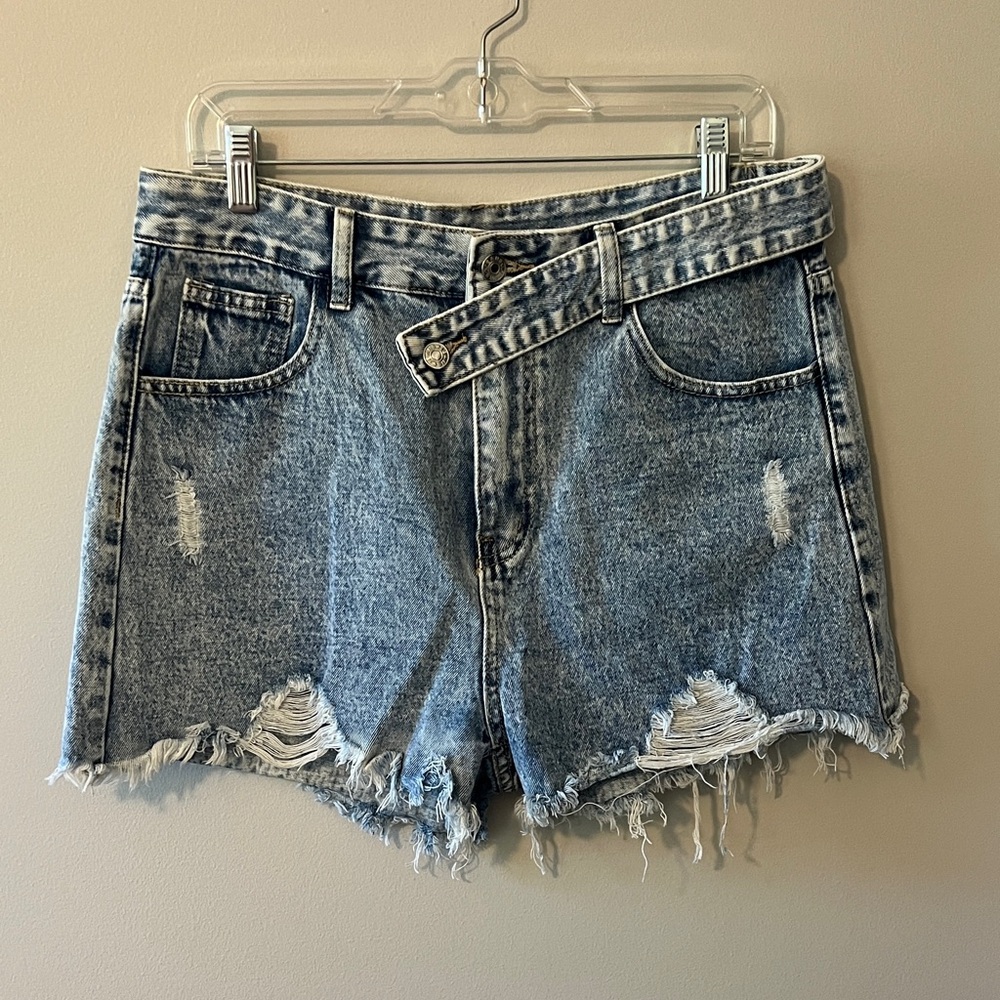 Distressed Denim Women Shorts. NWOT